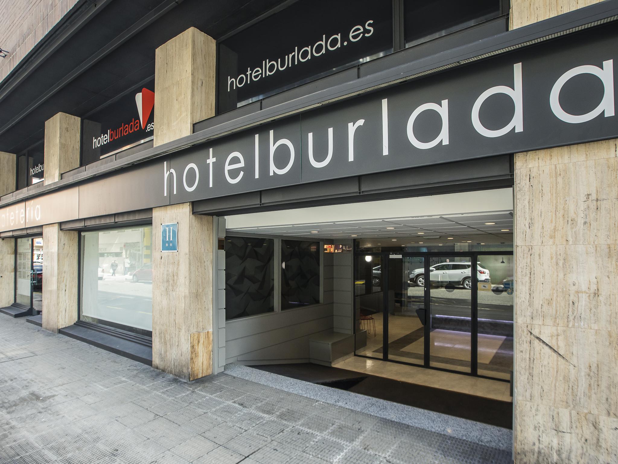 Hotel Burlada Exterior foto